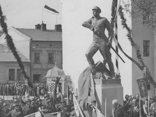 18.09.1932. Odsłonięcie pomnika Leopolda Lisa-Kuli w Rzeszowie