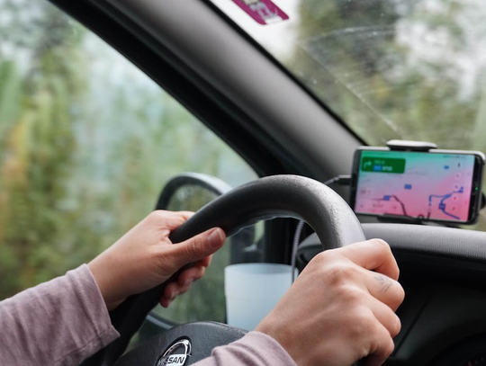 Auto na weekend w Poznaniu – elastyczny wynajem samochodów osobowych