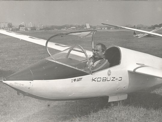 Pilot Krzysztof Wyskiel patronem skweru na rzeszowskiej Baranówce