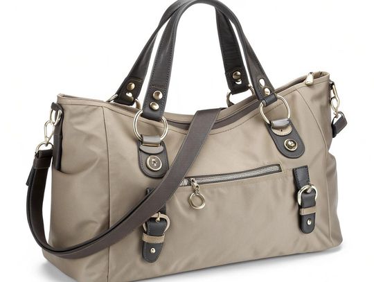 Torebka damska na co dzień – jak połączyć funkcjonalność z eleganckim wyglądem?