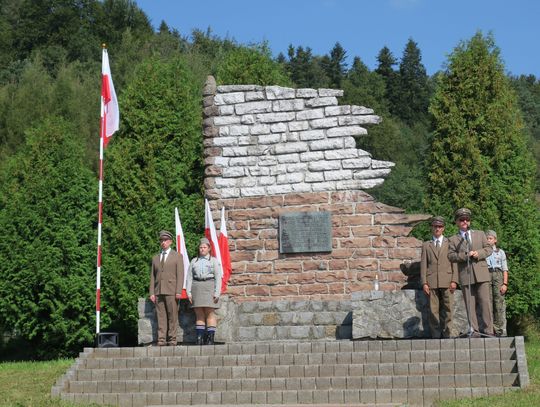 W hołdzie poległym w Bykowcach