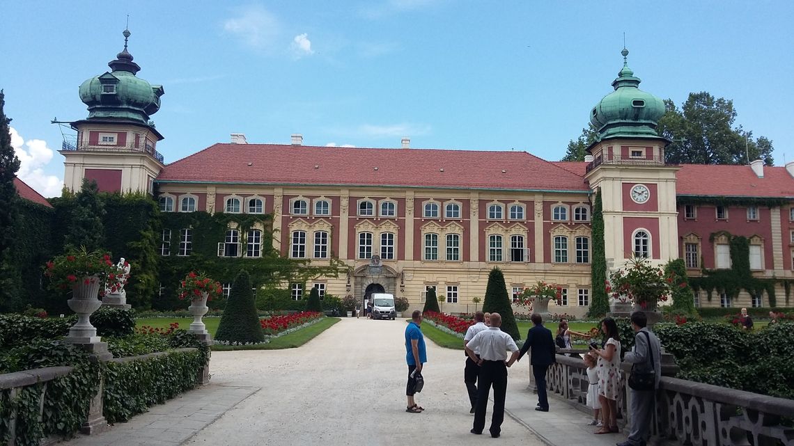 Muzeum - Zamek w Łańcucie z ułatwieniami dla osób niepełnosprawnych