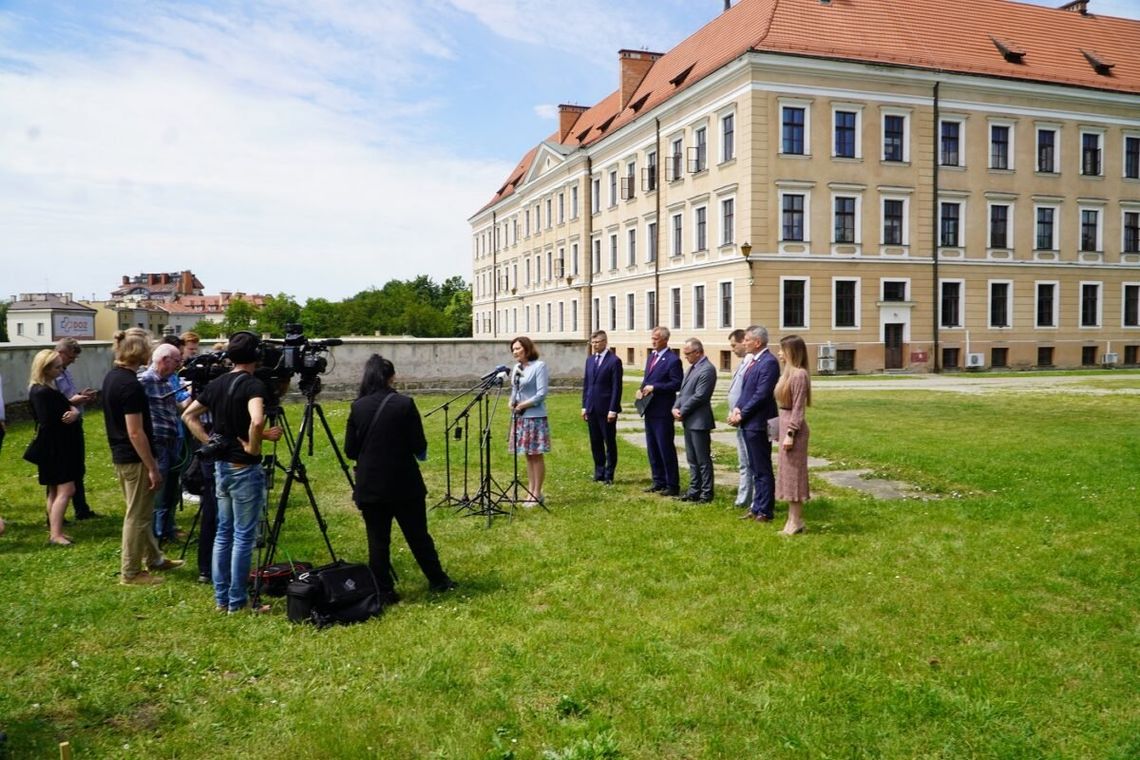 Poszukiwania szczątków ofiar zamordowanych na rzeszowskim Zamku