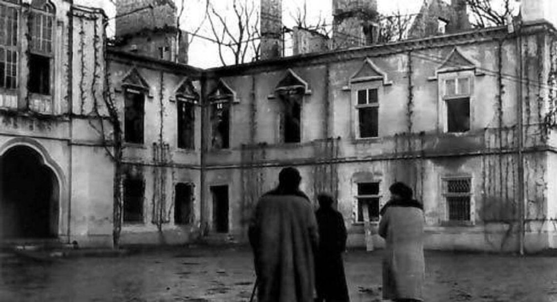 Pożar zamku w Dzikowie w 1927 roku – tragedia, która wstrząsnęła polską kulturą