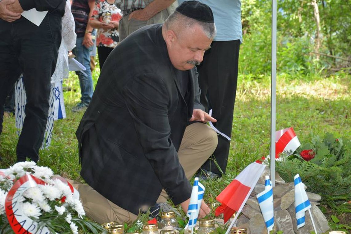 Uczcili pamięć Żydów zamordowanych w Woli Michowej